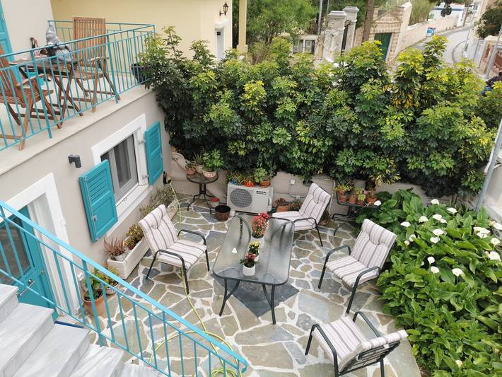 Location de vacances pour 6 personnes, avec vue et jardin dans Syros - 2