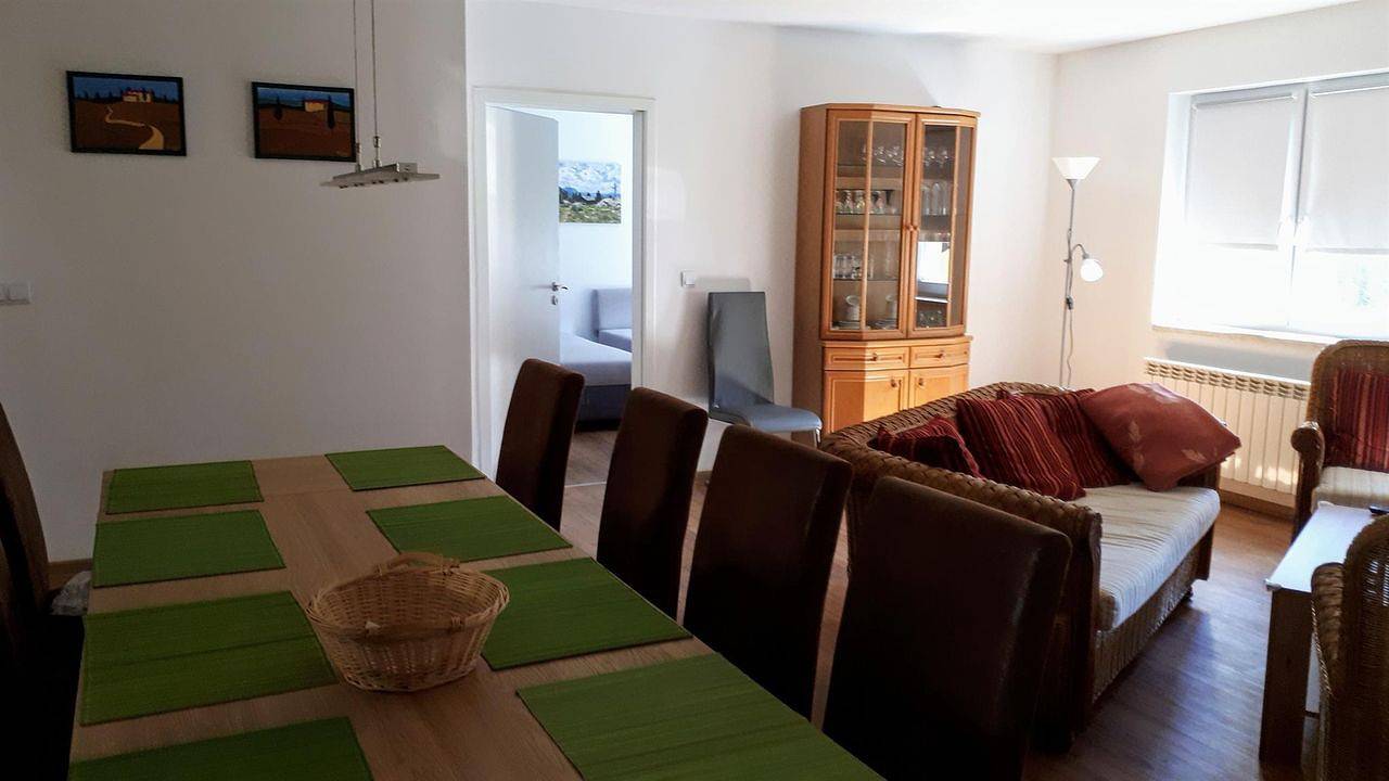 Ganze Ferienwohnung, Ferienwohnung für 10 Personen (160 m²) in Trippstadt in Trippstadt, Saar-Nahe-Bergland