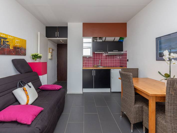Ganzes Studio, Sonniges Studio am Dünenfuß: Meerblick, Surf, Golf, Freizeitpark und Strandleben in Seignosse Océan, Seignosse