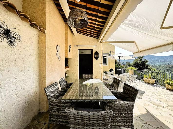 Villa pour 6 personnes, avec piscine et vue, animaux acceptés à La Londe-les-Maures - 3