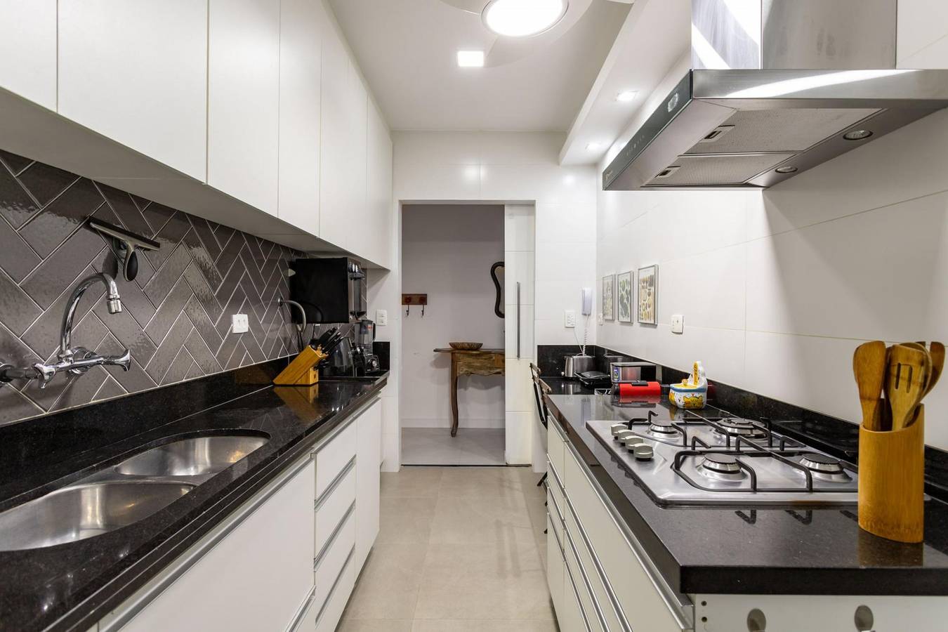 Appartamento intero, 3 minutes from Leme beach | Grc701 in Leme (RJ), Rio de Janeiro