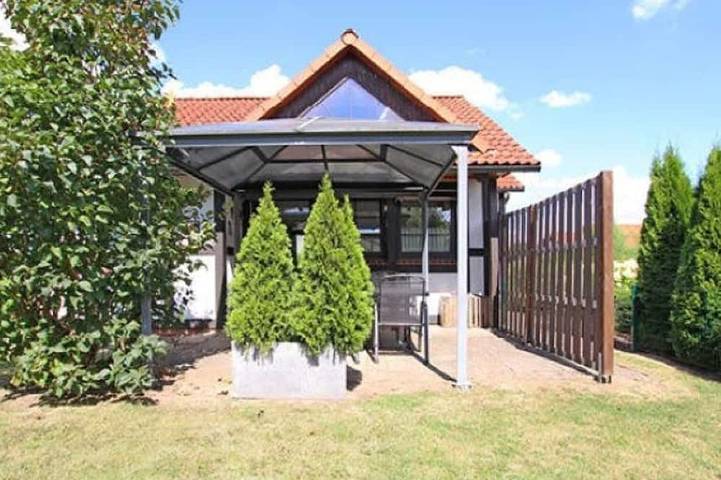 Ferienhaus für 2 Personen, mit Garten und Terrasse in Hollern-Twielenfleth