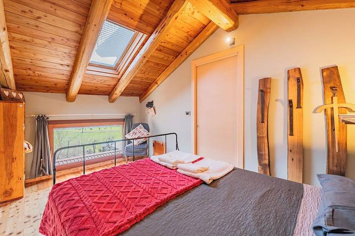 Gîte pour 4 personnes, avec Balcon à Melle (Piemont)