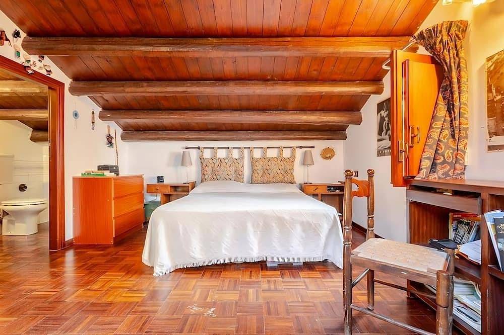 Elegant residence on the rocks with exclusive sea views in Altavilla Milicia, Palermo Province