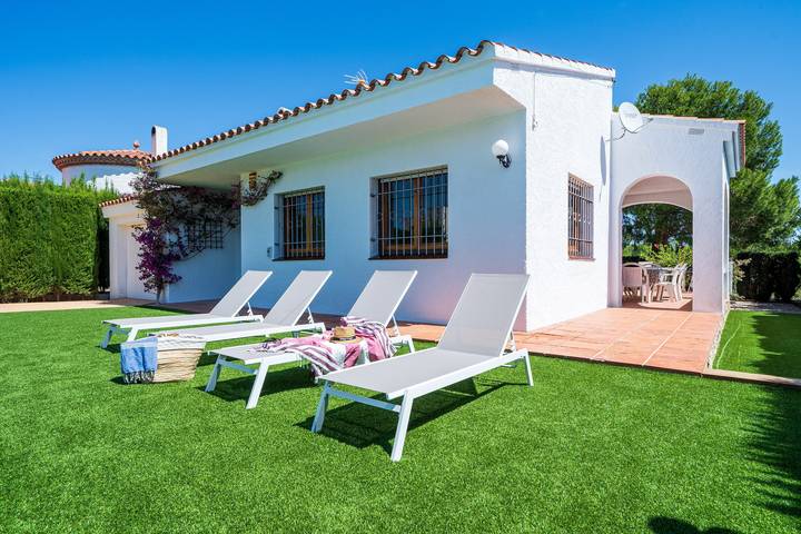 Villa pour 8 personnes, avec jardin à L'Ametlla de Mar - 2