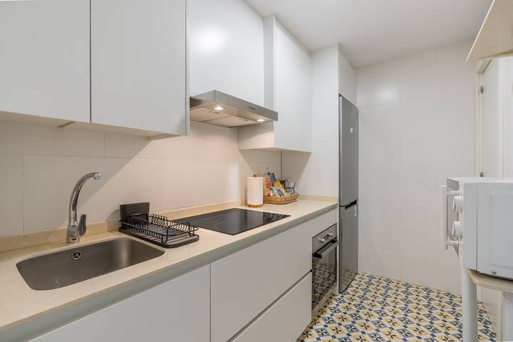 Appartement entier, Appartement 'Granada Garaje Gratis' avec Wi-Fi et climatisation in Grenade, Province de Grenade