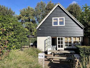 Ferienhaus für 3 Personen, mit Terrasse und Garten in Bergen (Nordholland)