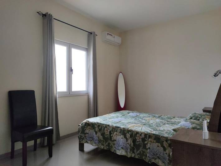 Location de vacances pour 4 personnes, avec jardin ainsi que vue et piscine dans Praia - 4