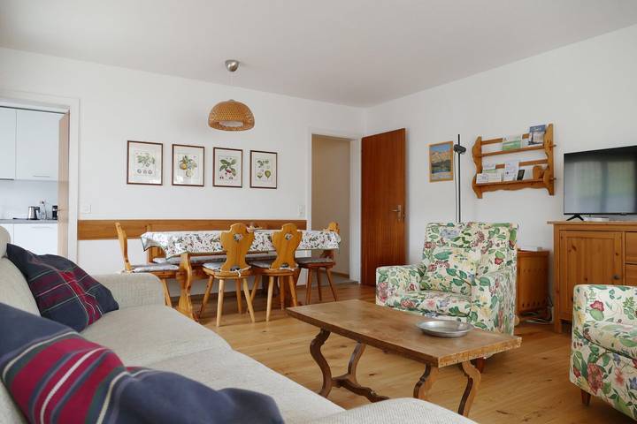 Ferienwohnung für 5 Personen, mit Balkon und Ausblick in St. Moritz - 2
