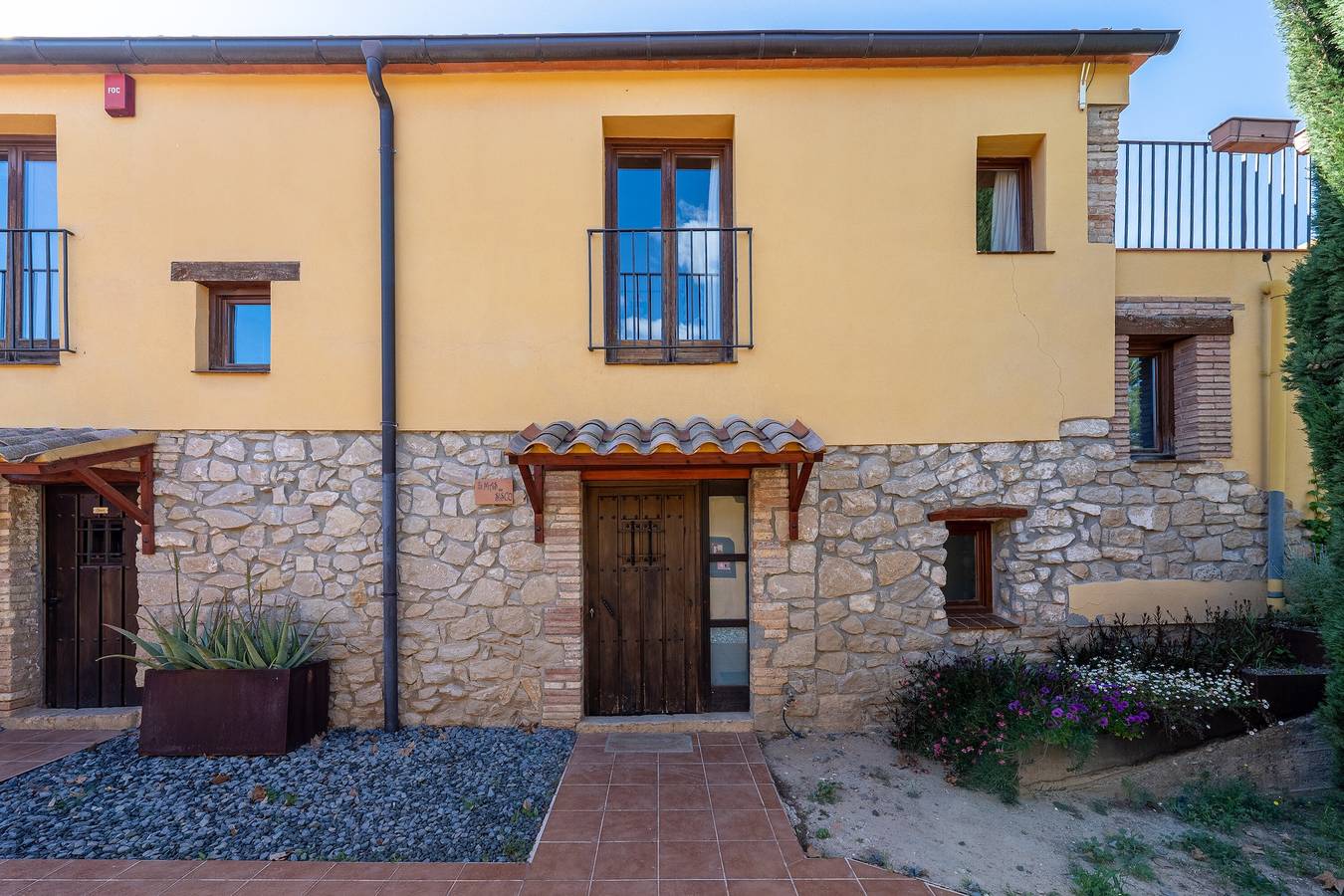 Casa de férias 'Mas De Sisco' com vista para a montanha, Wi-Fi e ar condicionado in Terres de l'Ebre, Tarragona Província