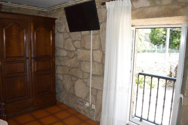 Casa rural para 2 personas, con Balcón y Terraza además de Jardín y Vistas en Catoira - 3