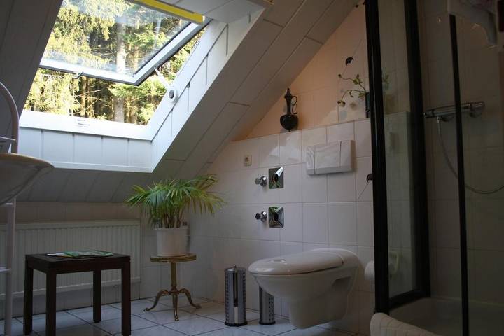 Ferienwohnung für 4 Personen, mit Balkon und Terrasse sowie Garten und Ausblick in Gönnersdorf - 3
