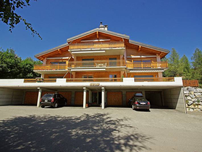 Gîte pour 5 personnes, avec balcon, animaux acceptés à Leytron