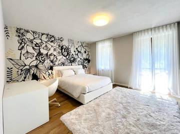 Gîte pour 4 personnes, avec jardin à Ferrere