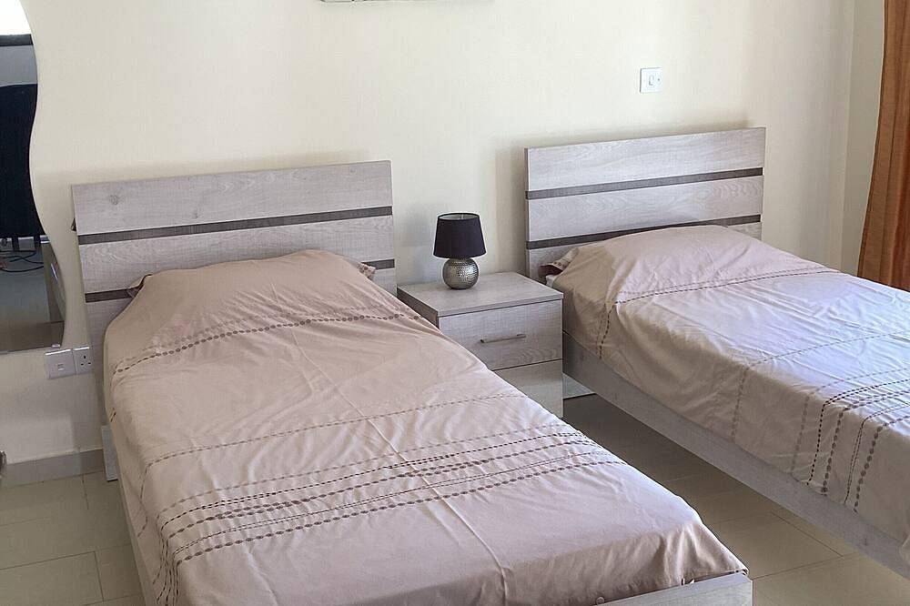 Nol Adre. Eine Luxusvilla mit eigenem Pool und Meerblick in Kapari, Südzypern