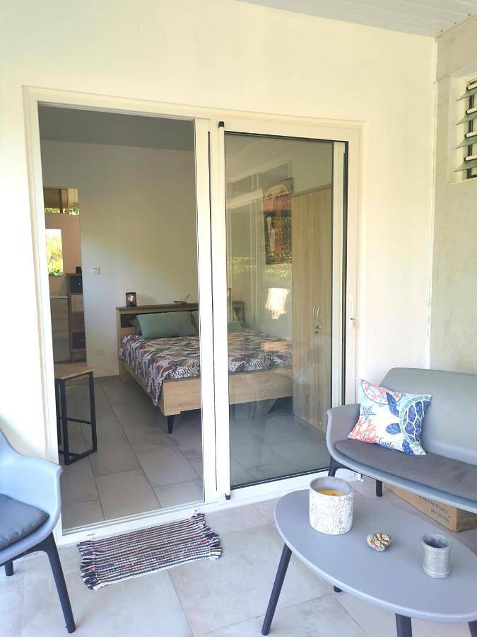 Gîte pour 2 personnes, avec terrasse dans Uturoa - 4