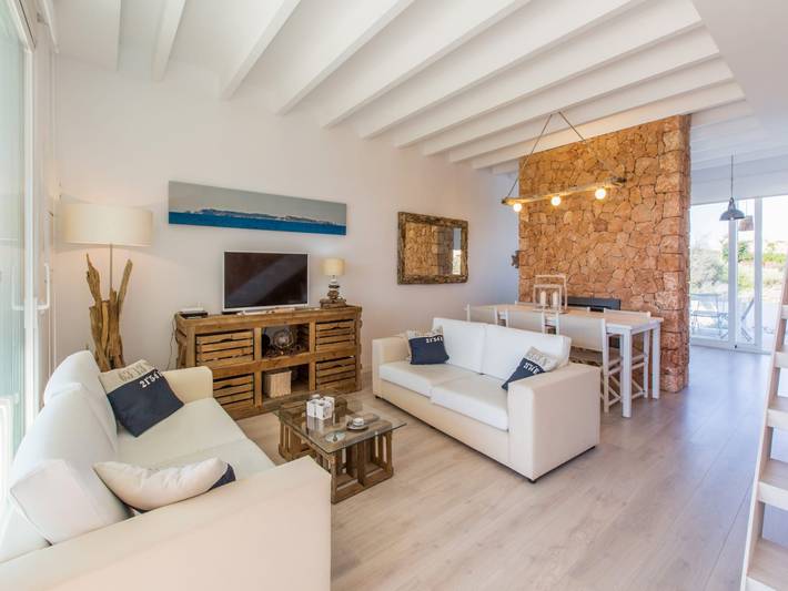 Villa für 6 Personen, mit Terrasse und Pool sowie Garten, kinderfreundlich in Es Trenc - 3