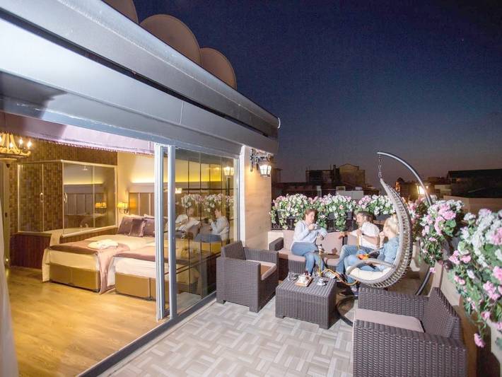 Hôtel pour 17 personnes, avec terrasse et vue