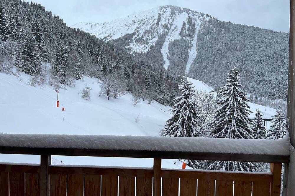 Entire apartment, Oz Alpe d'Huez ski area apartment 8 people in Oz, Écrins National Park