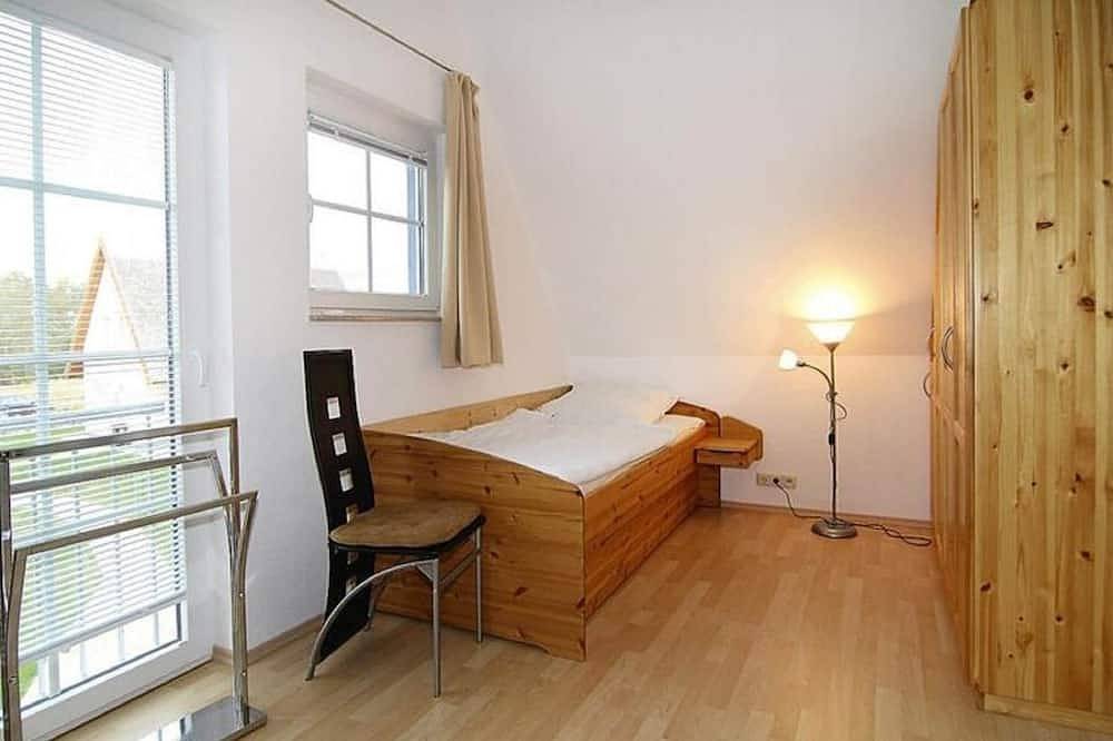 Ferienhaus in Vieregge mit Terrasse in Vieregge, Neuenkirchen (Rügen)