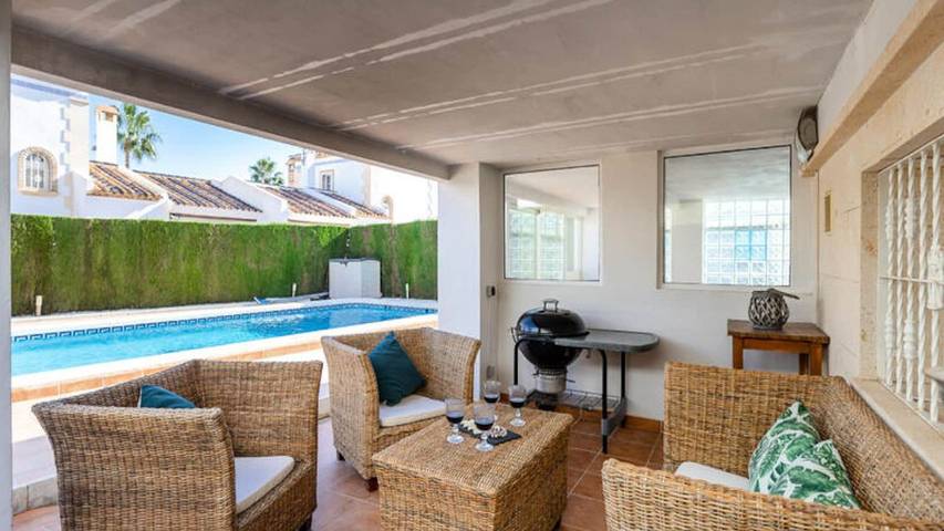 Appartement de vacances pour 7 personnes, avec jardin et piscine - 1