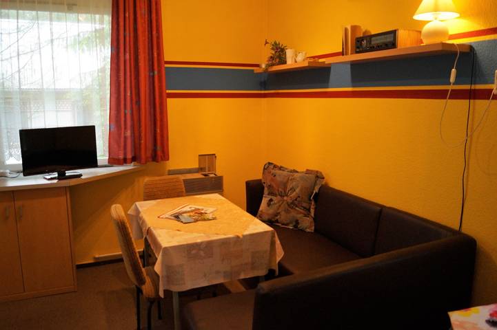 Ferienhaus für 5 Personen, mit Terrasse und Garten in Niederlausitz - 2