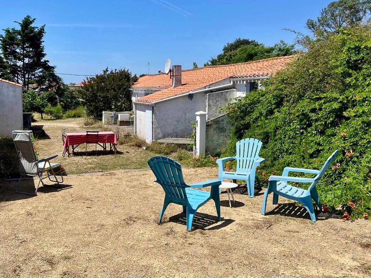 Casa renovada en el centro de Brem, 4 plazas, jardín, Wifi in Brem-sur-Mer, Valle del Loira