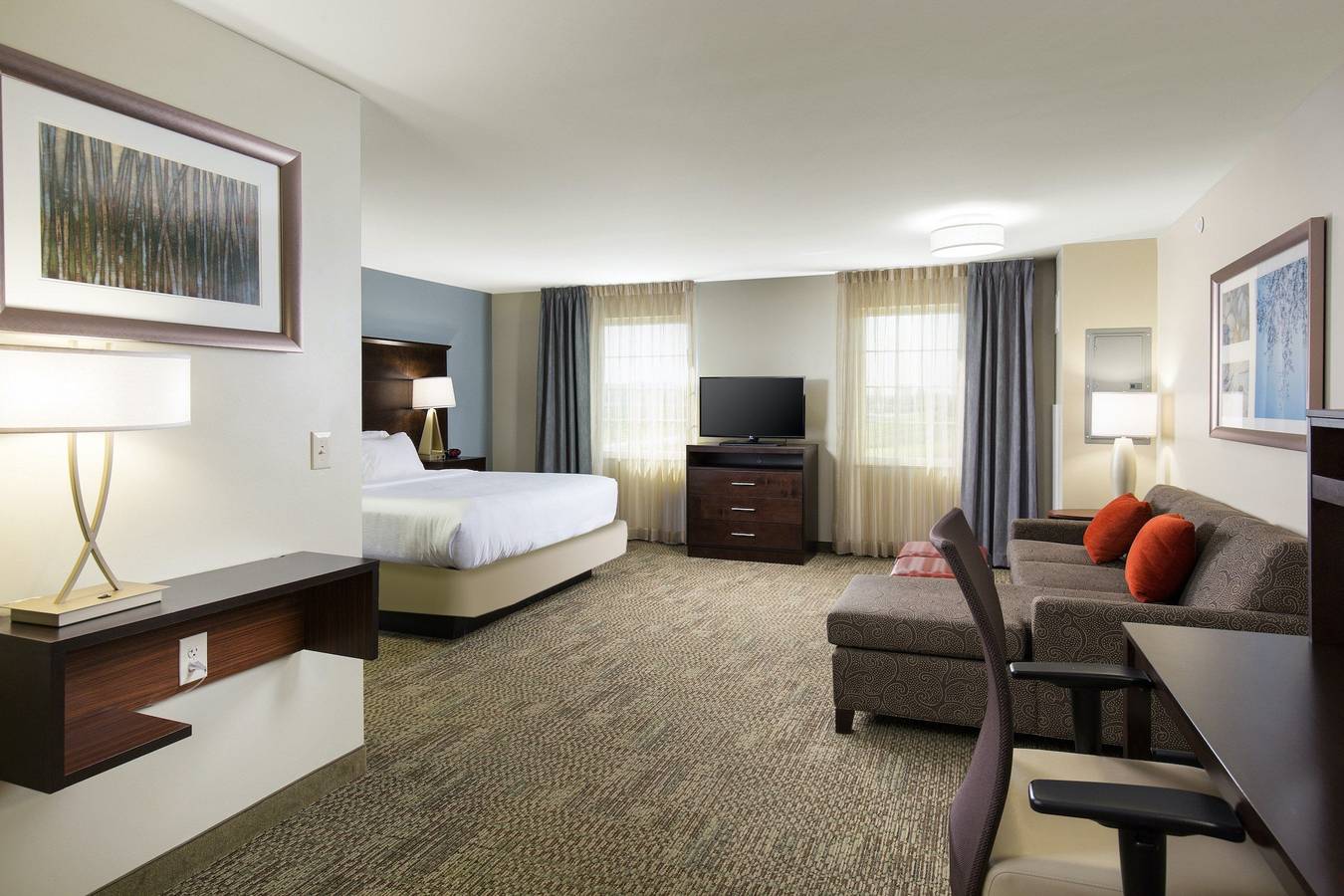 Staybridge Suites Denver-Stapleton in Denver, Denver County