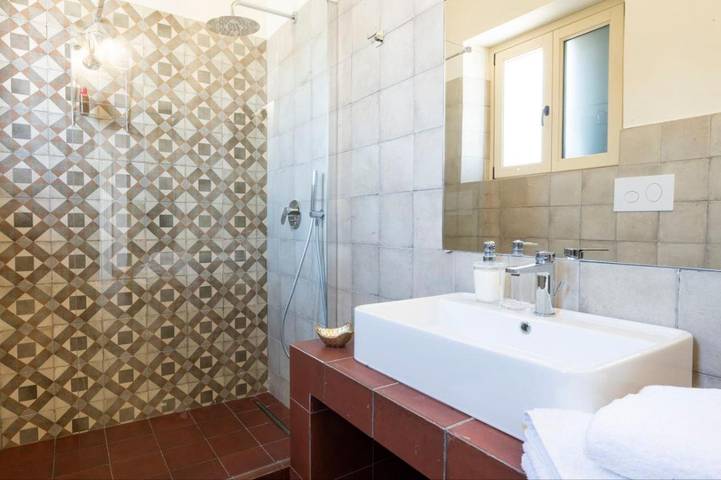 Chambre d’hôte pour 4 personnes, avec terrasse et vue, animaux acceptés à Erice - 4