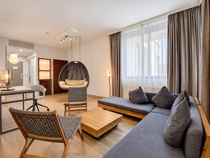 Ganze Wohnung, Seminaris Sunday Hotel Nürnberg – Standard-Doppelzimmer in Nürnberg, Frankenalb