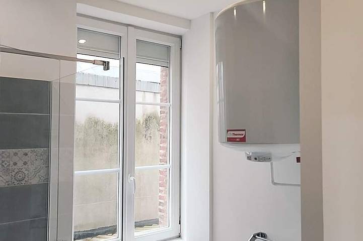 Entire apartment, Elegant Studio, facing marina and harbour in Fécamp, Le Havre region