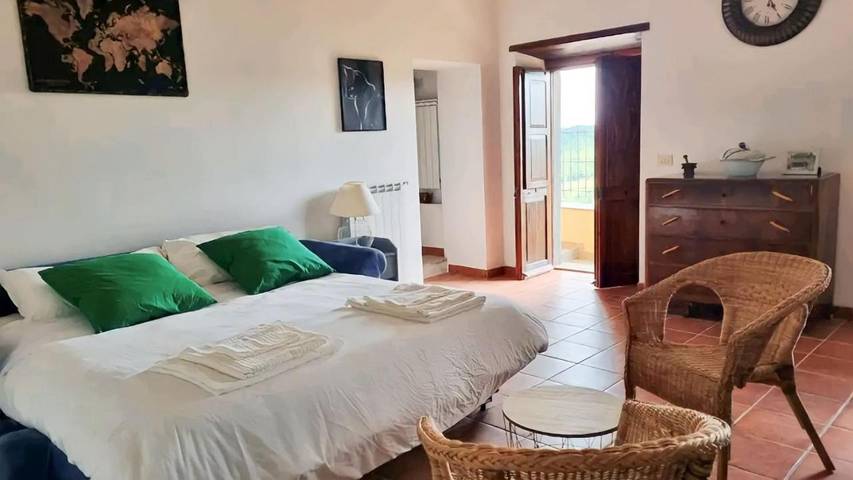 Ferienwohnung für 2 Personen, mit Terrasse und Ausblick in Bagnoregio