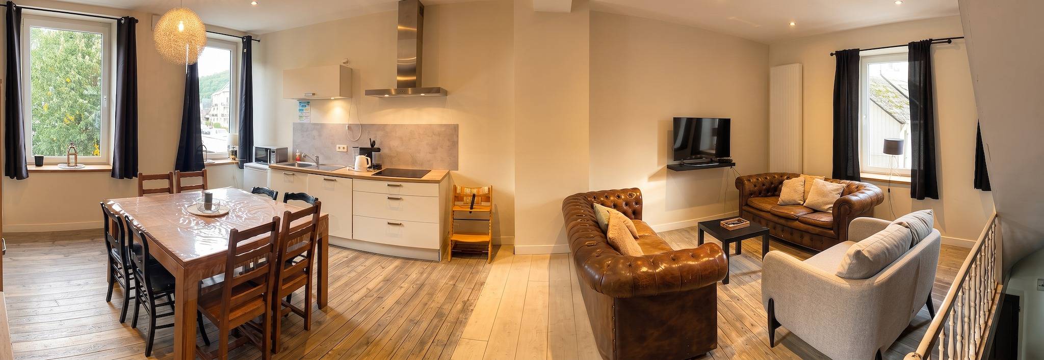Maison avec sauna près du centre - 200 m² in La Roche-en-Ardenne, Province de Luxembourg
