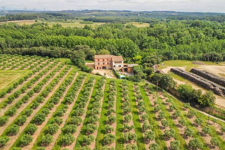 Gîte pour 15 personnes, avec balcon et jardin, animaux acceptés