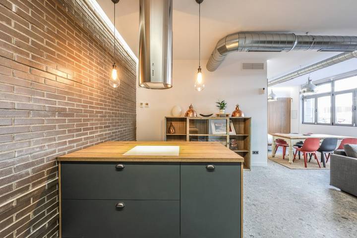 Apartamento entero, Loft reformado de diseño de alquiler temporal in Madrid, Área Metropolitana de Madrid
