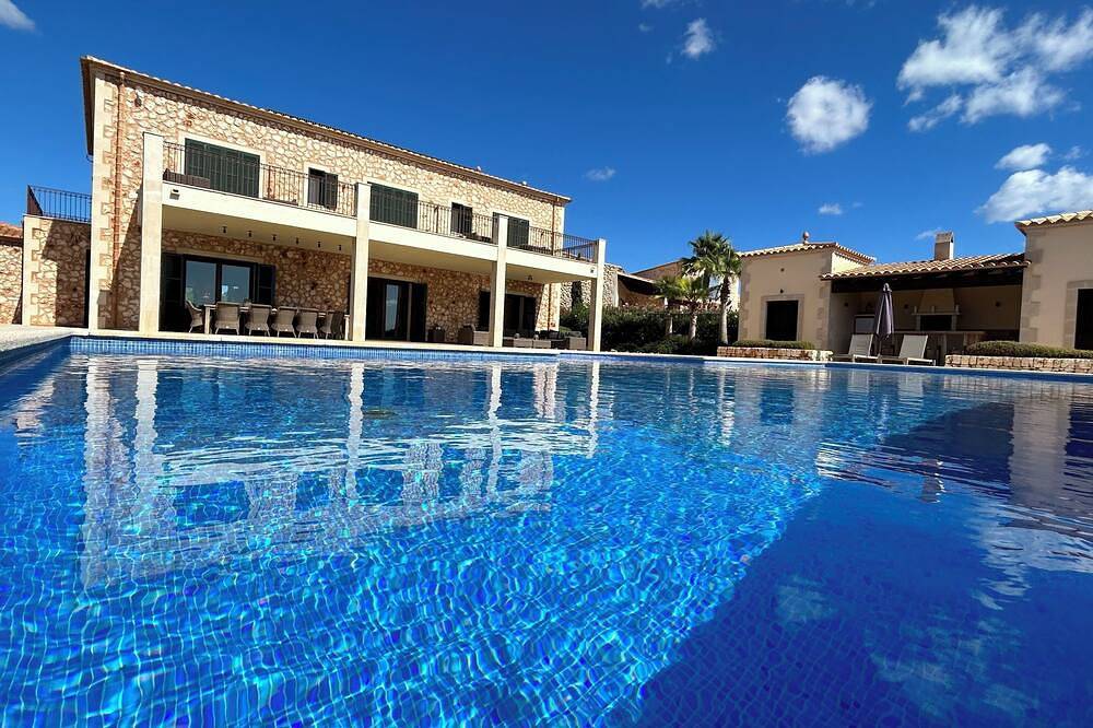 Luxusvilla mit Panorama-Meerblick für 12 Personen, großer Pool, Bbq Haus in Cala Murada, Manacor