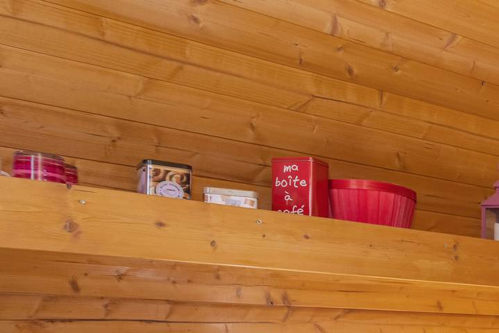 Apartamento “Barrel Violet” con vistas a la montaña, Wi-Fi y aire acondicionado in La Côte Vermeille, Saint-André