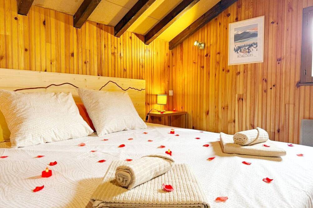 Chalet La Caza Audelou*T5*Vue Lac Vallée*parking* in Réal, Parc naturel régional des Pyrénées catalanes