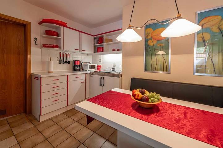 Gîte pour 3 personnes, avec balcon à Waischenfeld