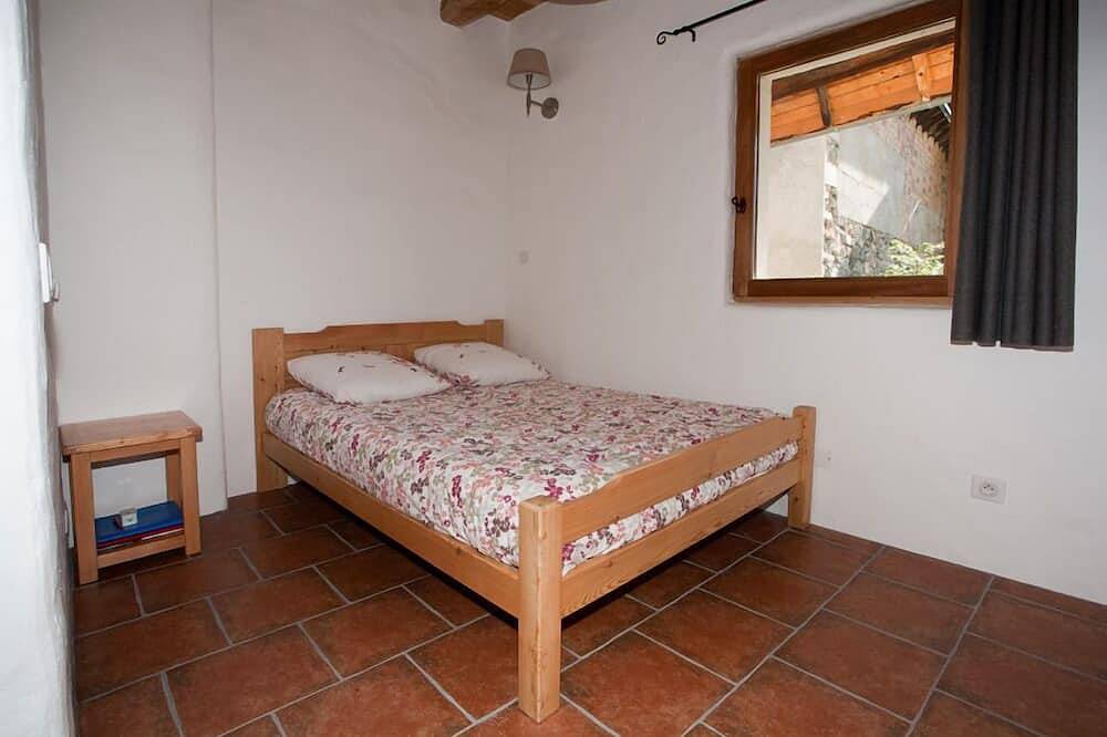 Appartement entier, Meublé neuf *** dans maison de pays (1 chambre 2 pers) - L'Argentière Les Ecrins in L'Argentière-la-Bessée, Parc national des Écrins