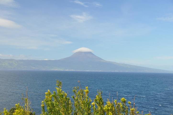 Location de vacances pour 5 personnes, avec jardin ainsi que vue et sauna dans São Jorge - 3