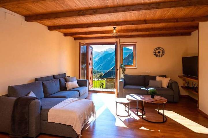 Holiday apartment for 6 people, with balcony - 1