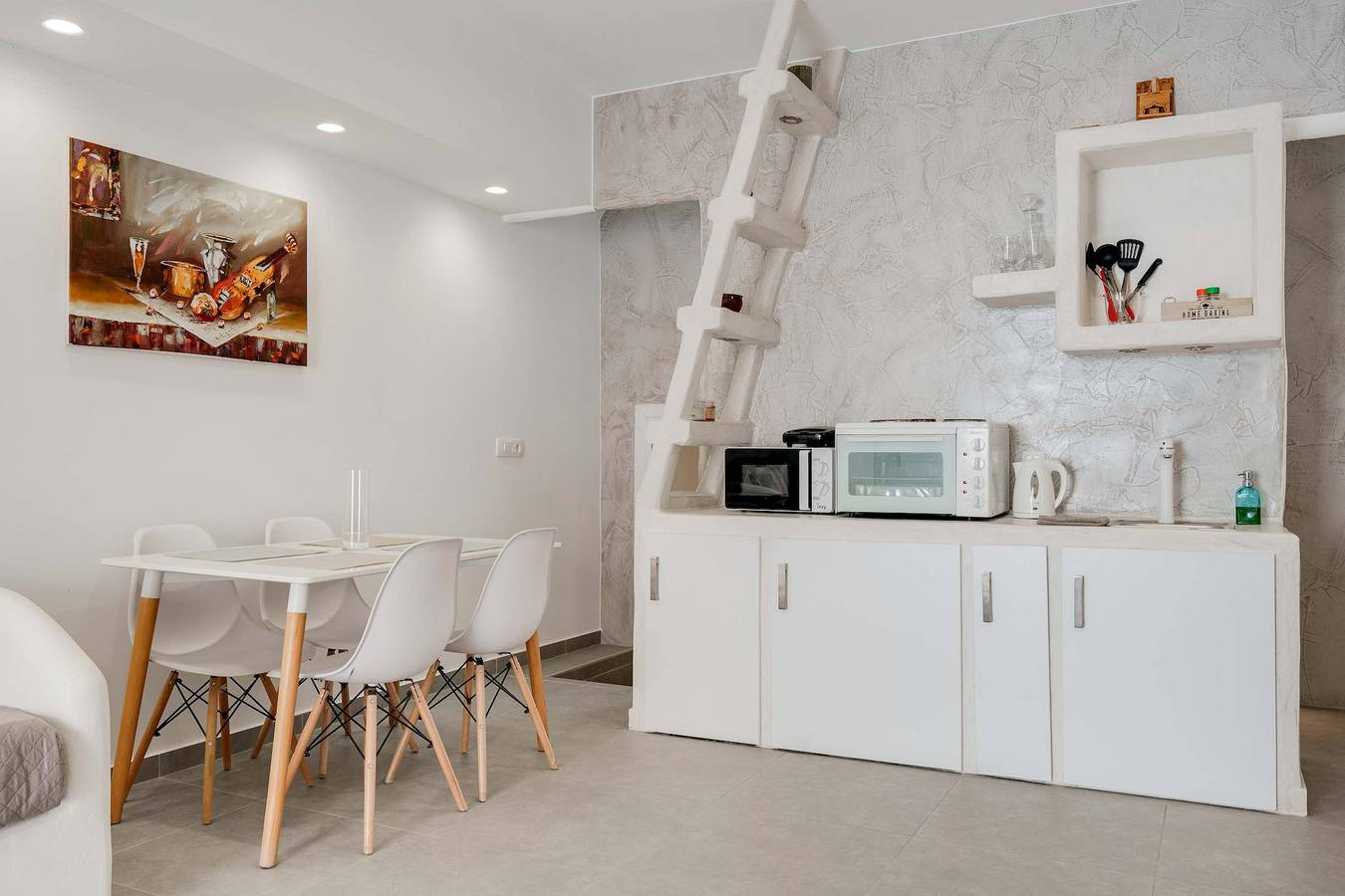 Appartement entier, Authentic White 2Bd Flat Home in Emporio Santorini in Emporio, Santorin