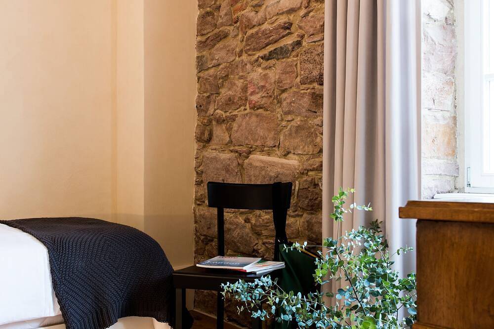 Wohnen im Stadtpalais, großzügige 4-Personen-Wohnung mit Kaminofen in Lahr, Mittlerer Schwarzwald