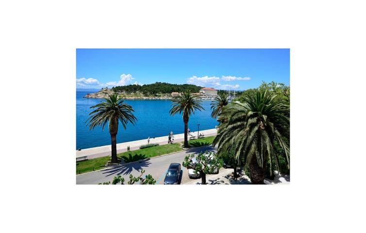 Ferienwohnung für 2 Personen, mit Terrasse und Seeblick in Makarska - 3