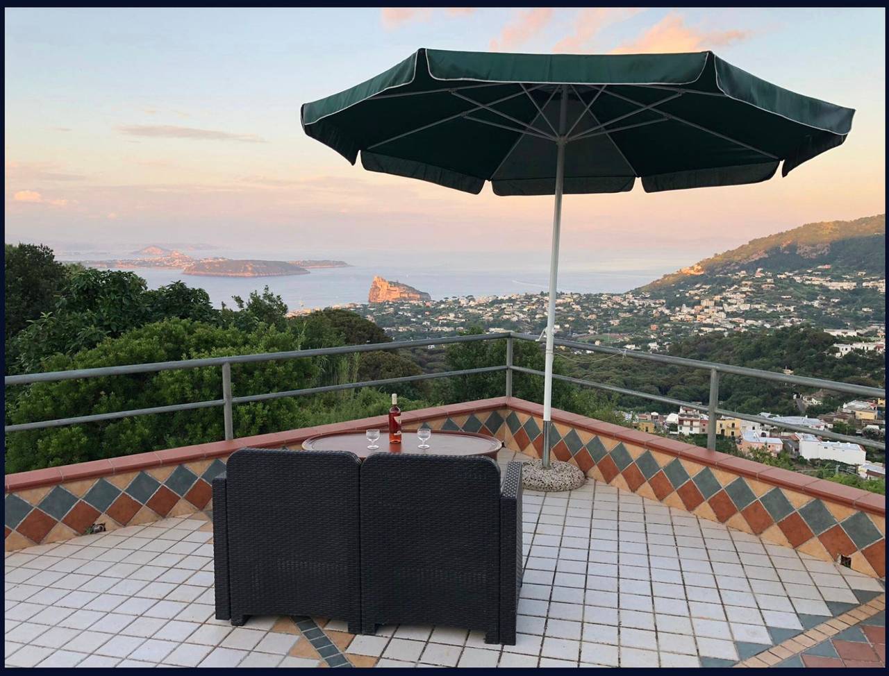 Appartamento intero, Appartamento 'Bilocale Con Vista Mare' con Vista Mare, Terrazza Privata e Wi-Fi in Barano d'Ischia, Ischia