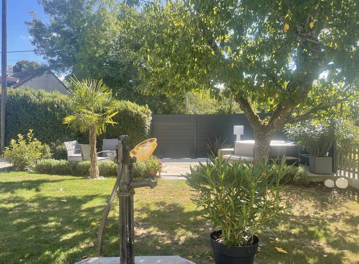 Gîte pour 6 personnes, avec jardin ainsi que terrasse et jacuzzi, animaux acceptés dans Indre - 4