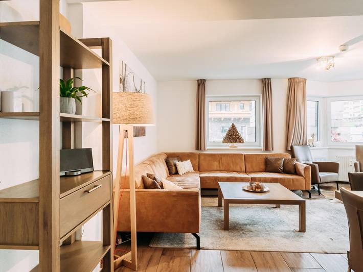 Vakantiewoning voor 12 personen, with terras and tuin as well as sauna in Finkenberg