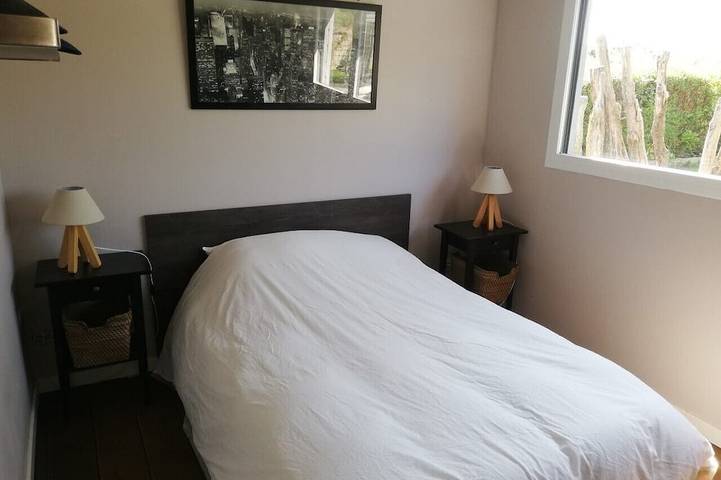 Location de vacances pour 8 personnes, avec jacuzzi ainsi que sauna et jardin à Lantic - 4