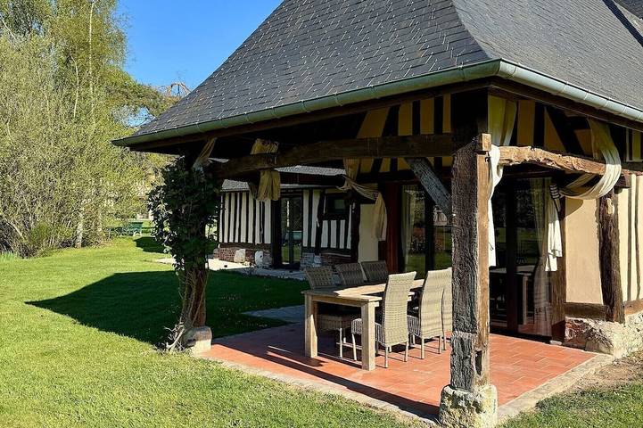 Gîte pour 10 personnes, avec Jardin